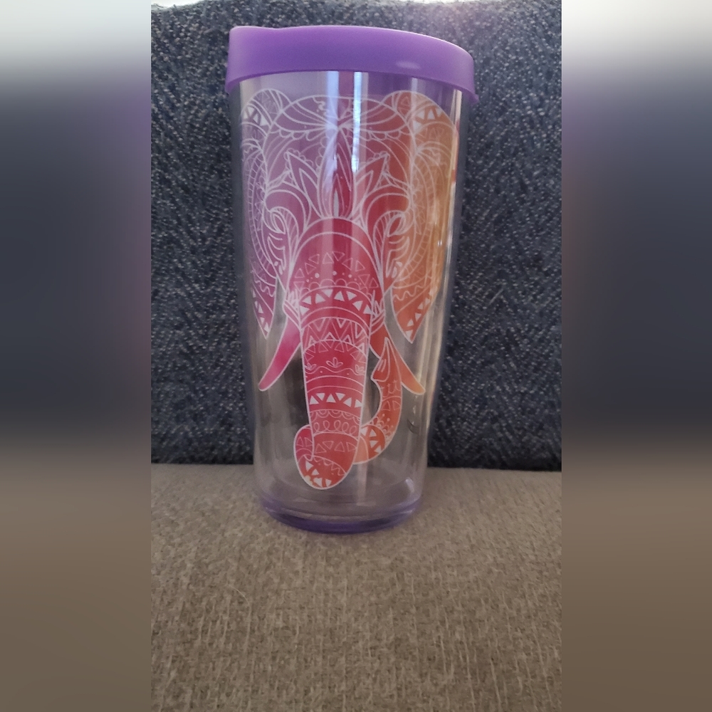 Tervis Elephant Tumbler with lid Brand New